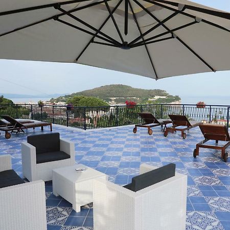 Gli Archi Sul Mare Bed and Breakfast Gaeta Exteriör bild