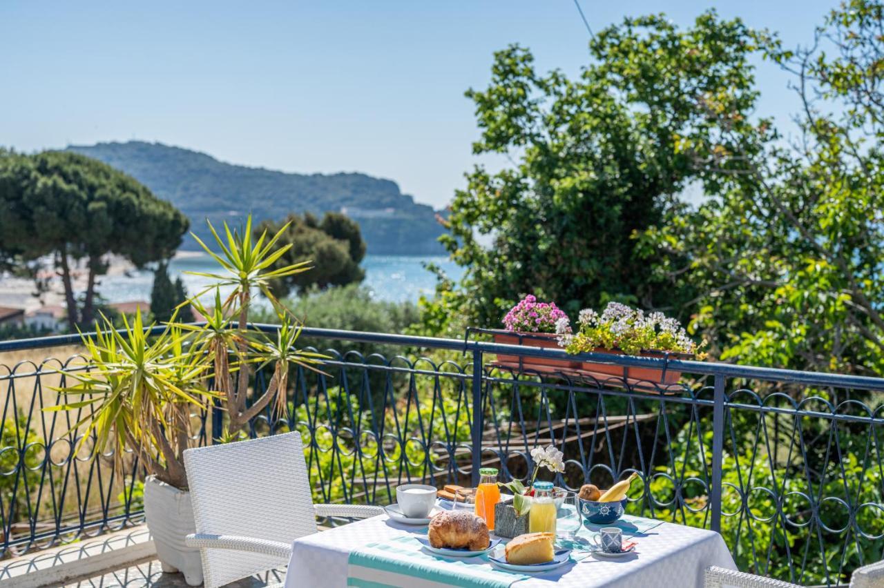 Gli Archi Sul Mare Bed and Breakfast Gaeta Exteriör bild