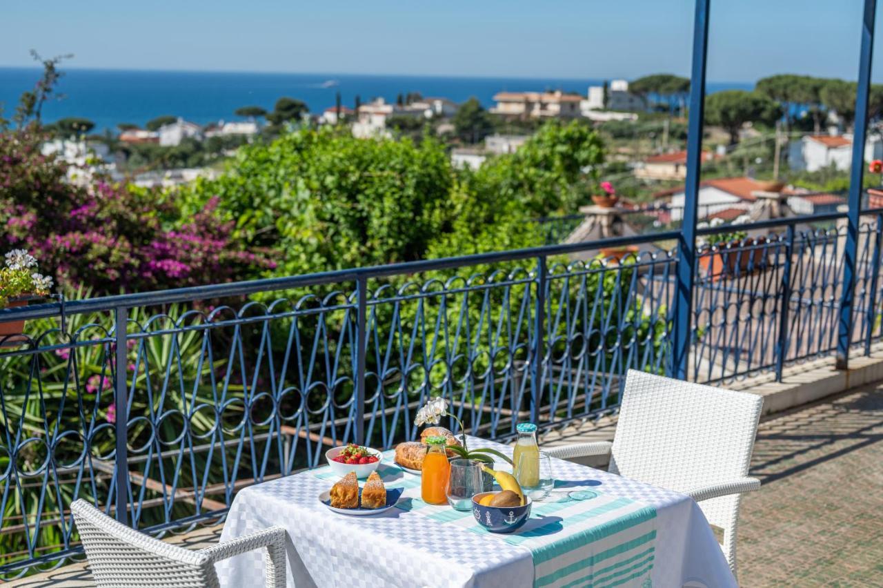 Gli Archi Sul Mare Bed and Breakfast Gaeta Exteriör bild