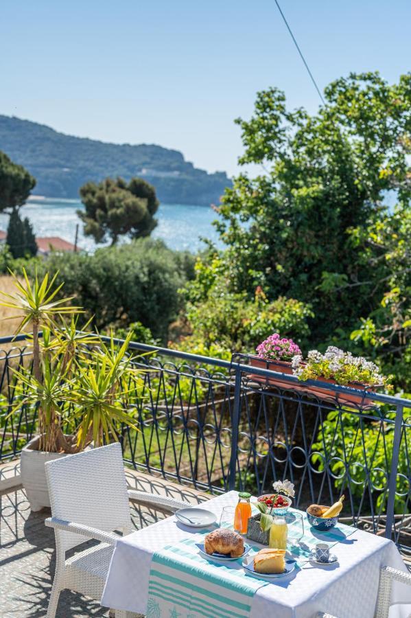Gli Archi Sul Mare Bed and Breakfast Gaeta Exteriör bild