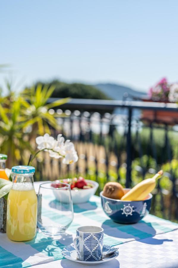 Gli Archi Sul Mare Bed and Breakfast Gaeta Exteriör bild