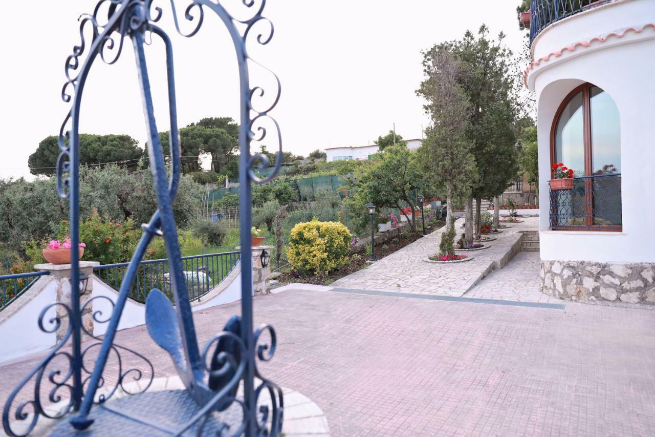 Gli Archi Sul Mare Bed and Breakfast Gaeta Exteriör bild