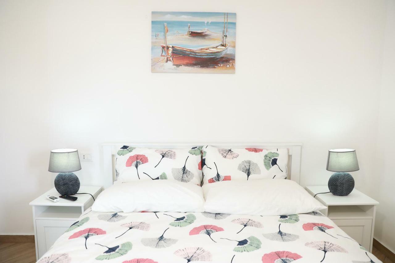 Gli Archi Sul Mare Bed and Breakfast Gaeta Exteriör bild